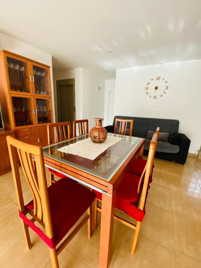 Villa Sant Rafel Кембрилс Екстериор снимка