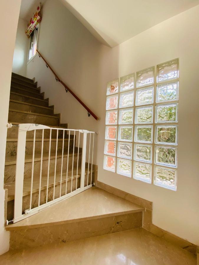 Villa Sant Rafel Кембрилс Екстериор снимка