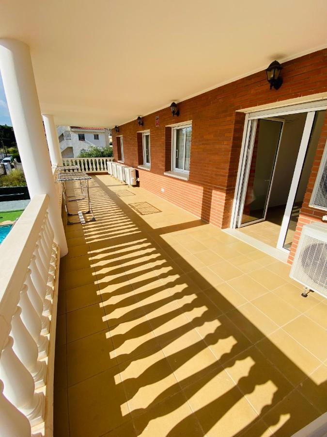 Villa Sant Rafel Кембрилс Екстериор снимка